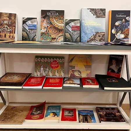 Palazzo Delle Logge 4*